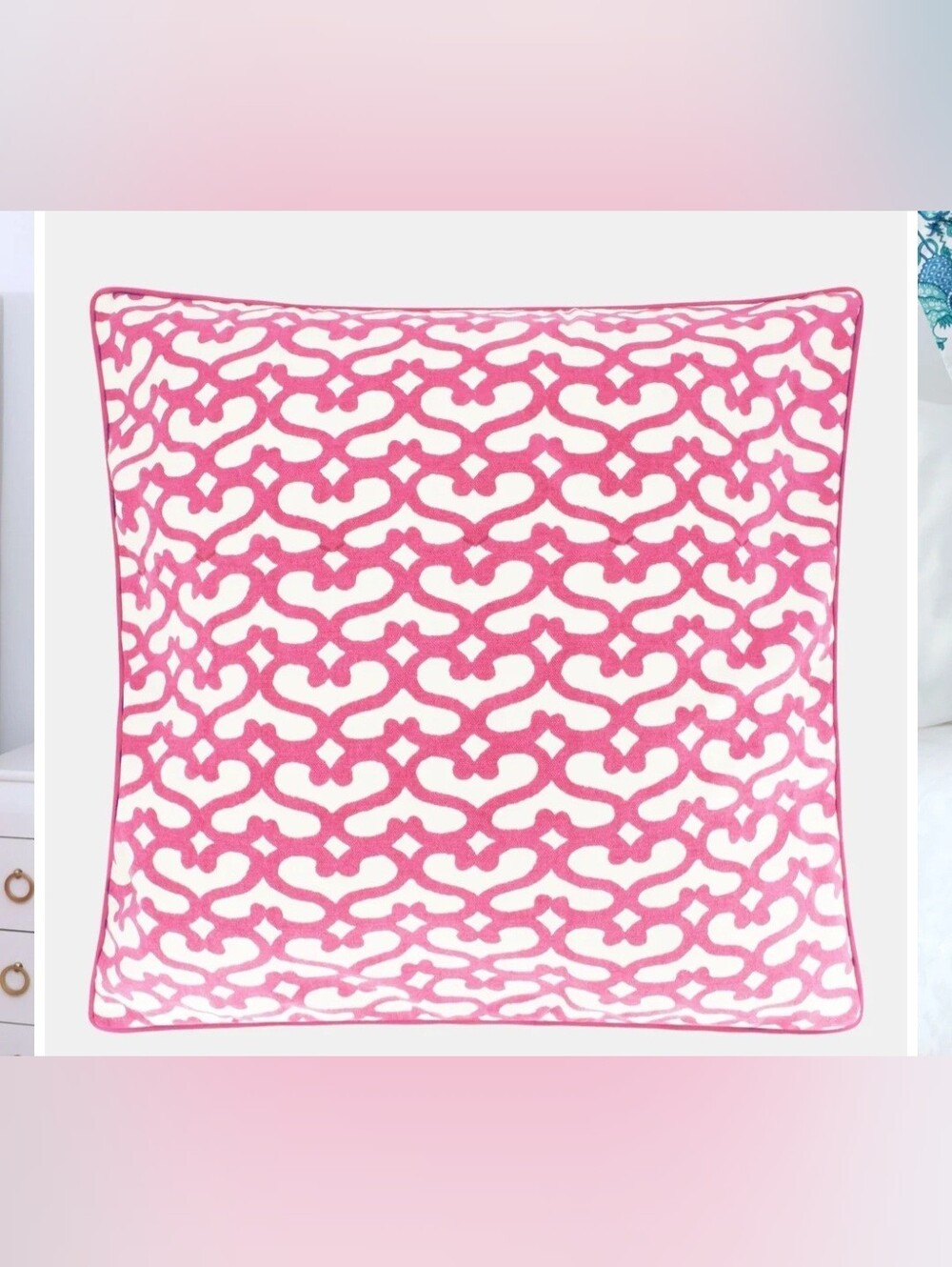 Roller Rabbit Big Cata TWO 18" x 18" Decorative Shams Pink